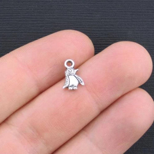 20 Penguin Antique Silver Tone Charms - SC1182