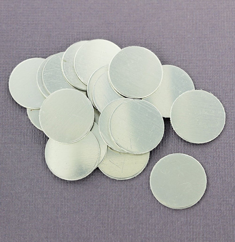 Ébauches d'estampage circulaires - Aluminium argenté - 19 mm - 20 étiquettes - MT147