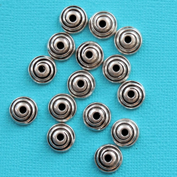 Capuchons de perles de ton argent antique - 11 mm x 4 mm - 20 pièces - FD260