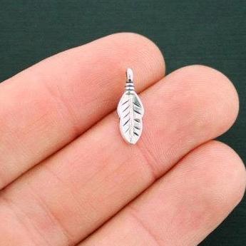 20 Feather Antique Silver Tone Charms 2 Sided - SC6164