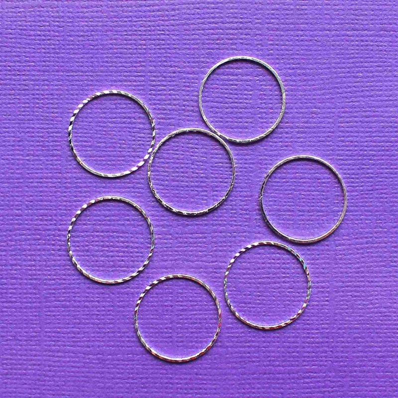 Antique Silver Tone Jump Rings 17mm x 0.58mm - Closed 23 Gauge - 20 Rings - FD381
