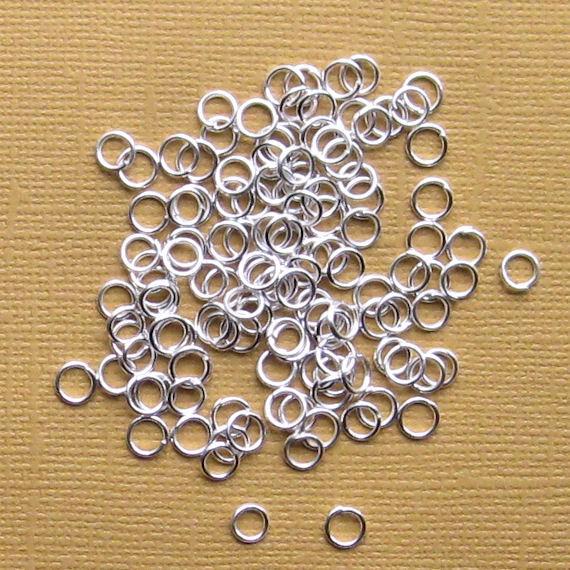 Silver Tone Jump Rings 4mm x 0.7mm - Open 21 Gauge - 200 Rings - J047