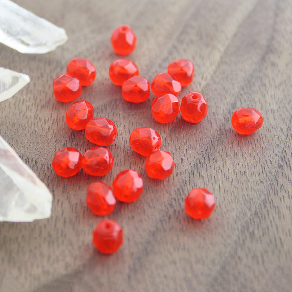 Perles de Verre Tchèque à Facettes 6mm - Rouge Poli - 20 Perles - CB312