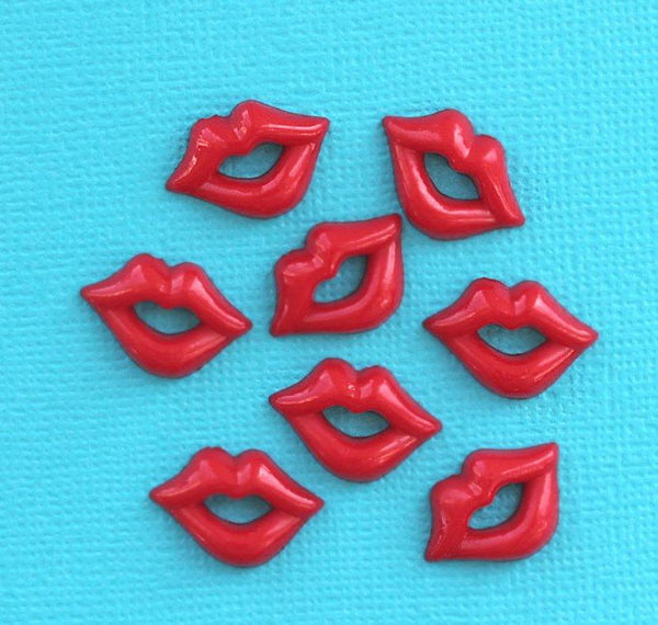 25 breloques acrylique cabochon lèvres - K219