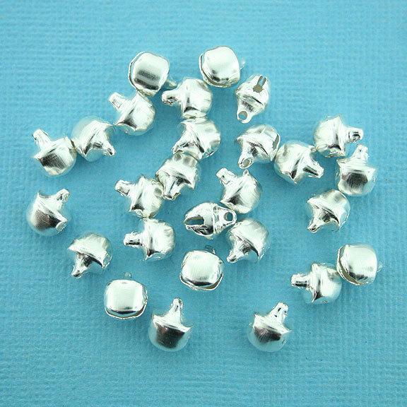 25 Jingle Bells Antique Silver Tone Charms 3D - XC053