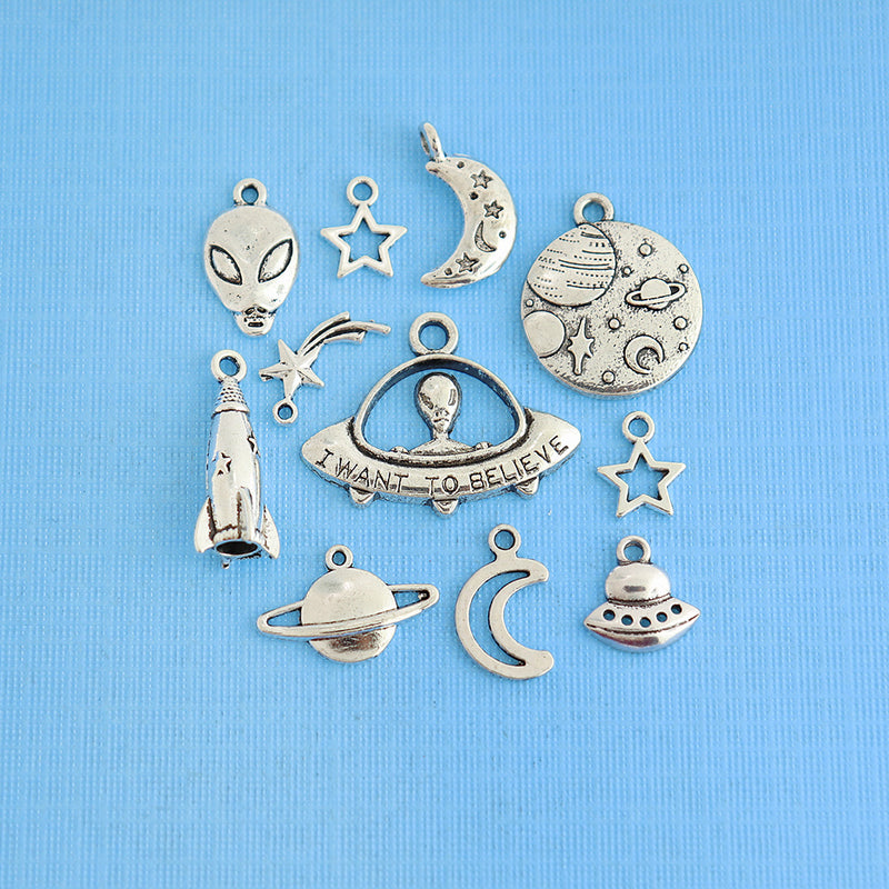 Aliens Charm Collection Antique Silver Tone 11 Charms - COL306