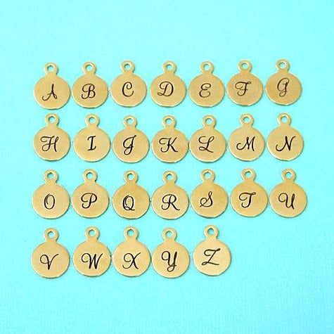 Charmes de lettre en acier inoxydable doré - Choisissez votre initiale et quantité - Alphabet de script majuscule - 13mm avec boucle - ALPHA1500BFSGOLD-IND