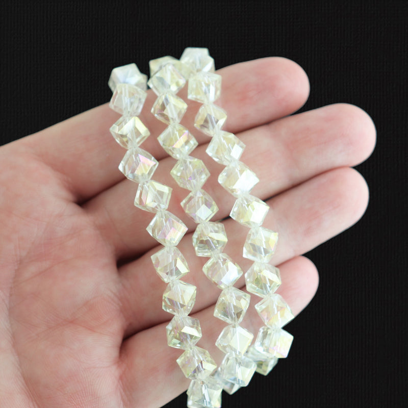 Perles de verre losange 8,5 mm x 9,5 mm - blanc crémeux galvanisé - 1 brin 80 perles - BD269