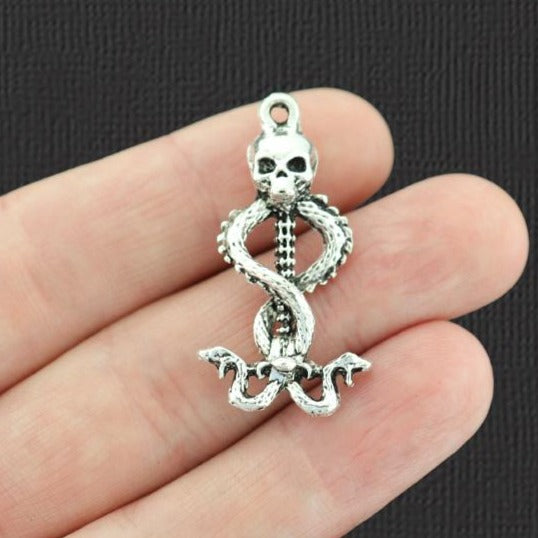 4 Snakes Skull Antique Silver Tone Charms - SC5383