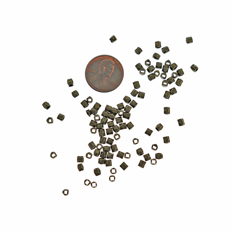 Perles d'espacement en laiton à facettes 3 mm x 3 mm - ton bronze antique - 25 perles - BC244
