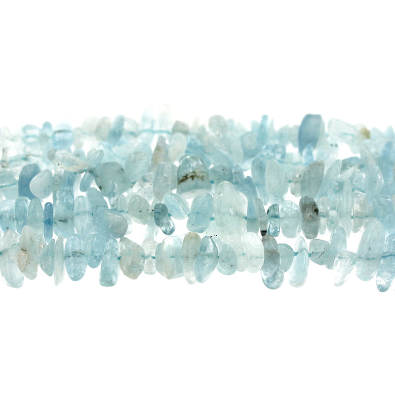 Perles d'aigue-marine naturelles Chip 5mm - 14mm - Bleus pastel - 1 brin 150 perles - BD1683
