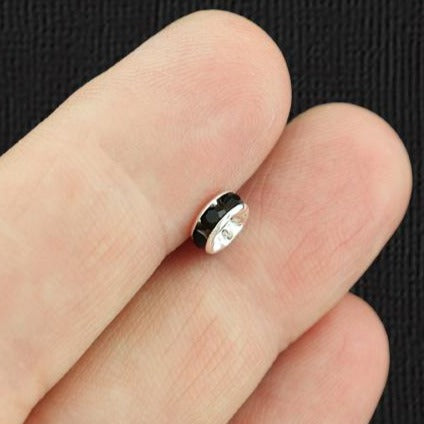 Perles d'espacement rondes plates 6 mm x 2,7 mm - ton argent avec strass noirs incrustés - 50 perles - SC6274