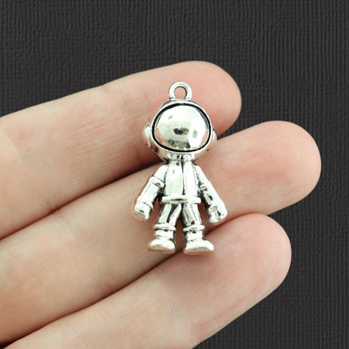 4 Astronaut Antique Silver Tone Charms 3D - SC5483