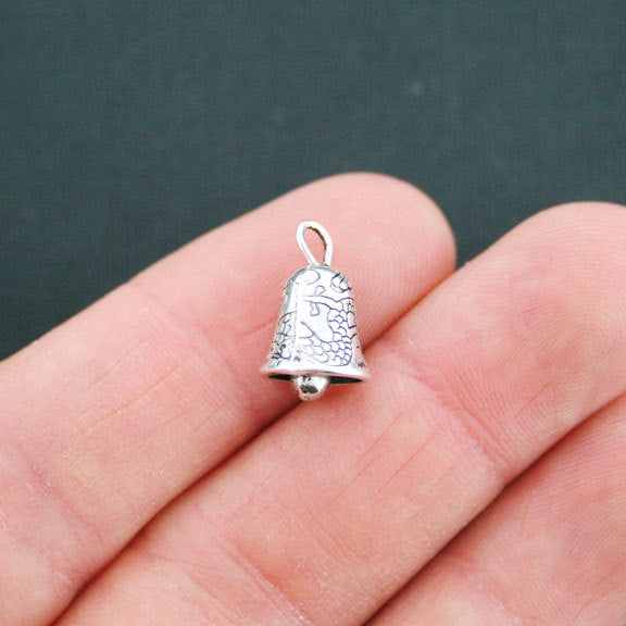 4 breloques ton argent antique cloche 3D - SC5182