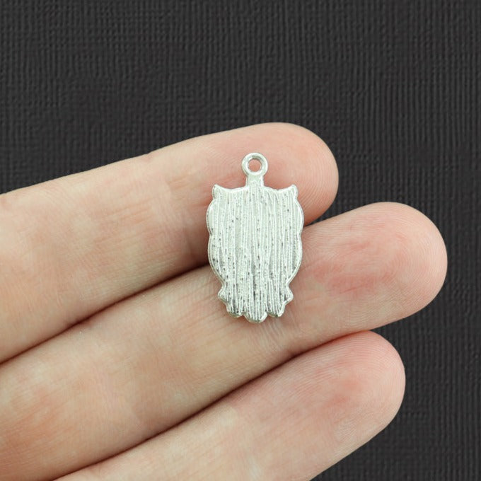 4 breloques en émail argenté Blue Owl - E1042