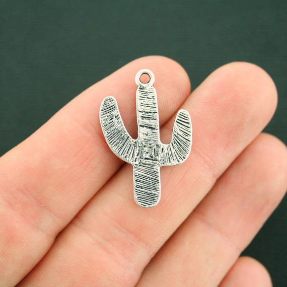 4 breloques de ton argent antique Cactus - SC7295