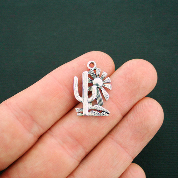 4 charmes de ton argent antique de soleil de cactus - SC1262