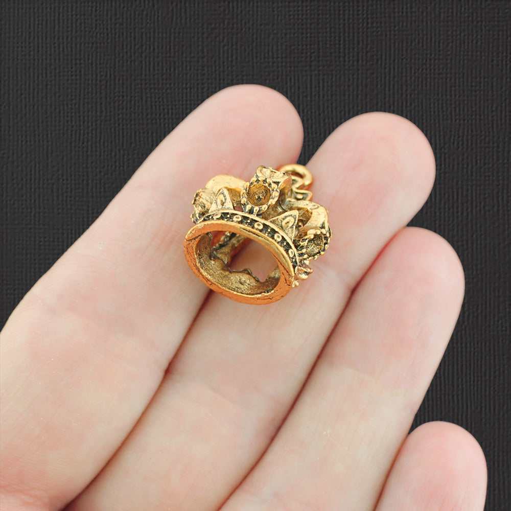 4 Crown Antique Gold Tone Charms 3D - GC987