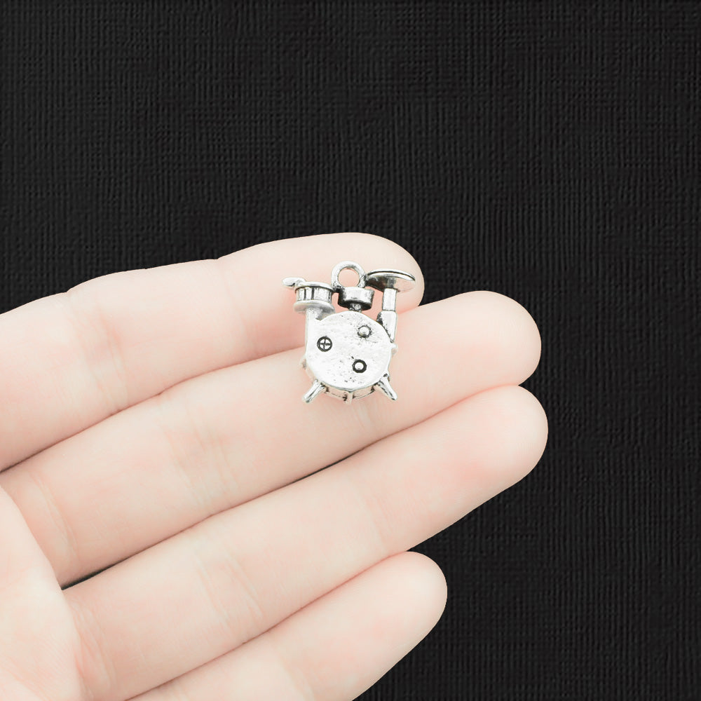 4 breloques de ton argent antique de tambour 3D - SC134