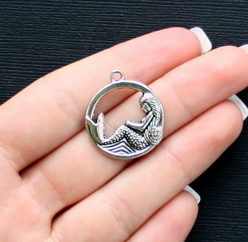 4 breloques argentées antiques de sirène - SC1642