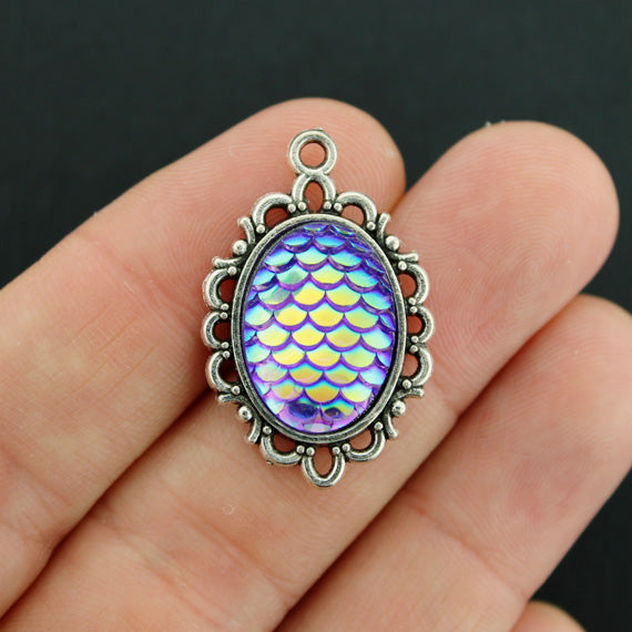 4 breloques cabochons argentés antiques à l'échelle de la sirène - Z717
