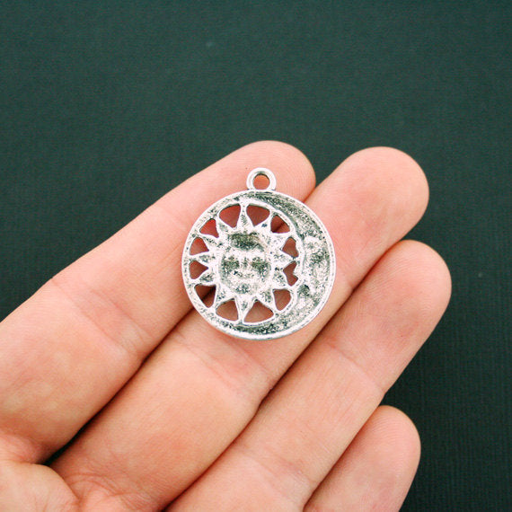 4 breloques de ton argent antique lune et soleil - SC5999
