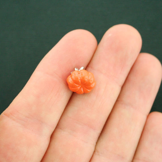 4 Pumpkin Silver Tone Enamel Charms 3D - E397