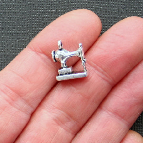 4 Sewing Machine Antique Silver Tone Charms 3D - SC427