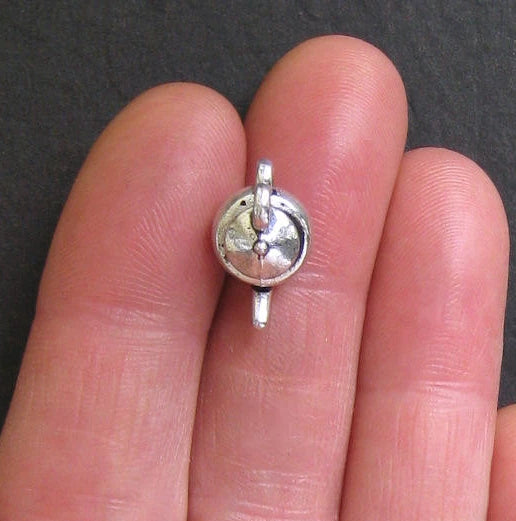 4 breloques ton argent antique théière 3D - SC406