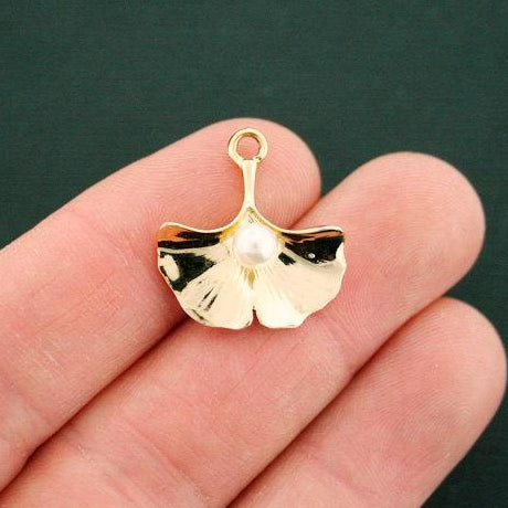 4 Leaf Gold Tone Charms - GC1104