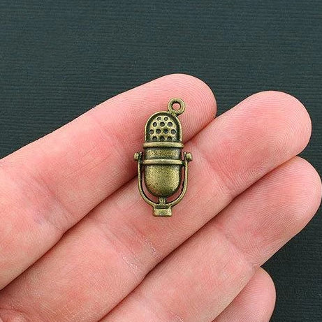 VENTE 4 breloques ton bronze antique microphone 2 faces - BC1237
