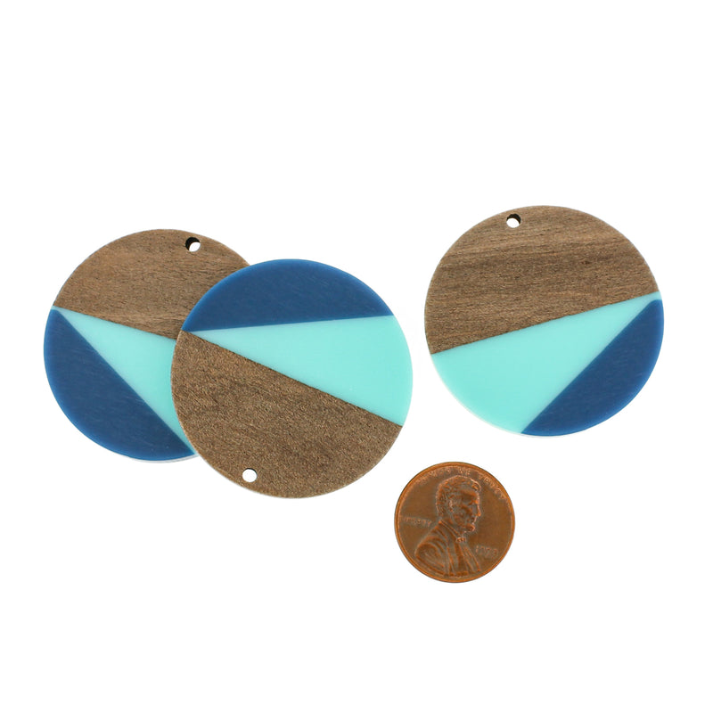 Round Natural Wood and Resin Charm 38mm - Turquoise and Blue - WP574
