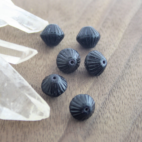 Perles en verre pressé tchèque Bicone 11 mm - Noir poli - 12 perles - CB240
