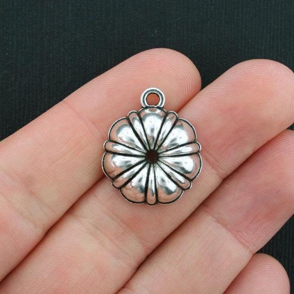 5 Bundt Pan Antique Silver Tone Charms 3D - SC3659