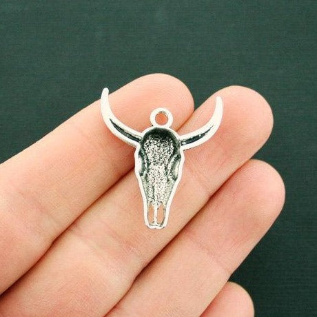 5 Cattle Skull Antique Silver Tone Charms - SC6516