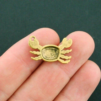 5 Crab Antique Gold Tone Charms - GC881