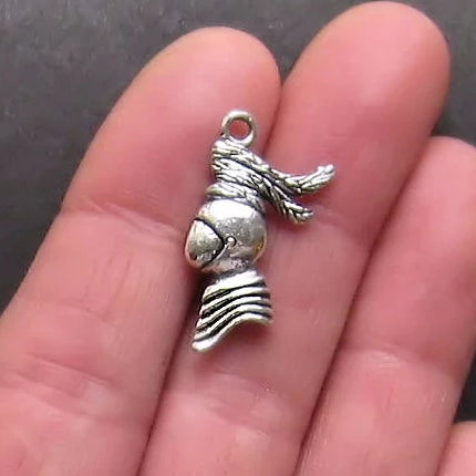 5 Knight Antique Silver Tone Charms 2 Sided - SC668