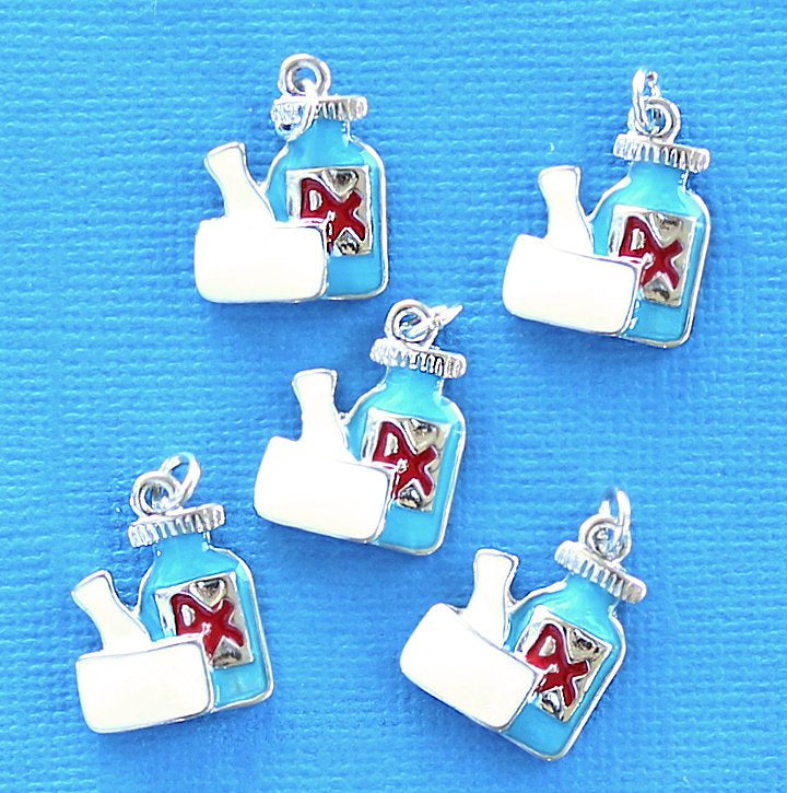 5 breloques en émail argenté pour pharmacien - E176