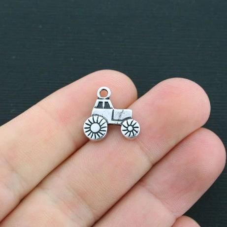 5 breloques argentées antiques de tracteur 2 faces - SC4433