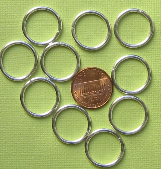 Anneaux argentés 18 mm x 1,8 mm - Calibre 13 ouvert - 50 anneaux - J012