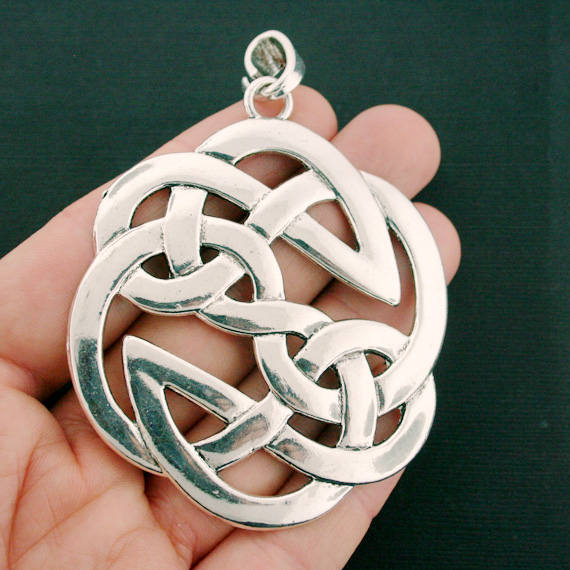 Celtic Knot Antique Silver Tone Charm - SC7506