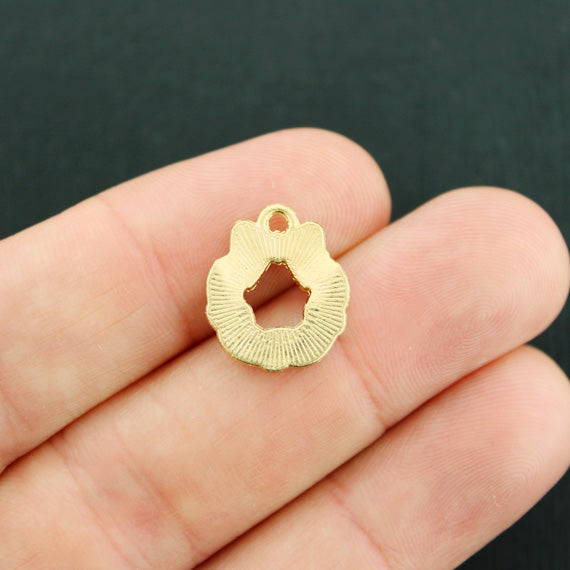 4 Christmas Wreath Gold Tone Enamel Charms - E673