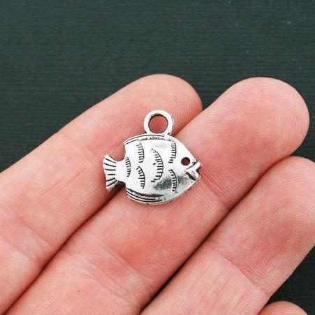 6 breloques de ton argent antique poisson - SC4395
