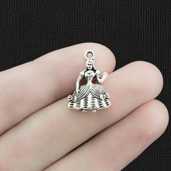6 Princess Antique Silver Tone Charms - SC2367