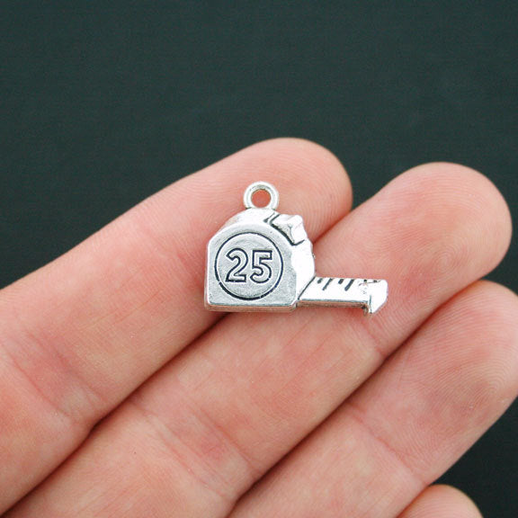 6 breloques de ton argent antique ruban à mesurer - SC2659