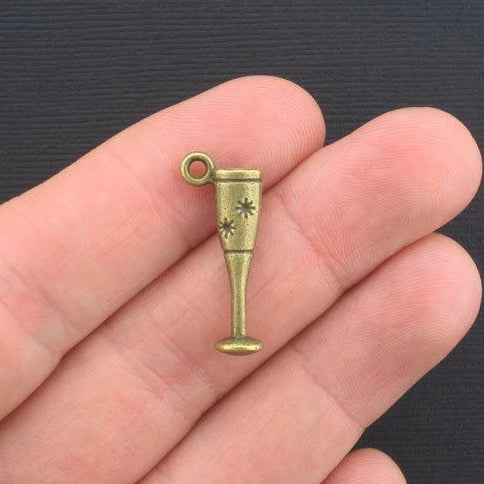 6 breloques de ton bronze antique pour flûte à champagne 3D - BC371