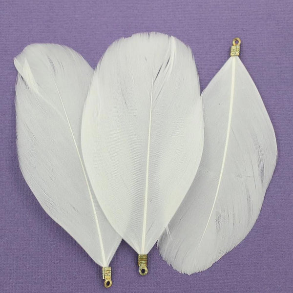 Feather Pendants - Gold Tone and White - 6 Pieces - Z704