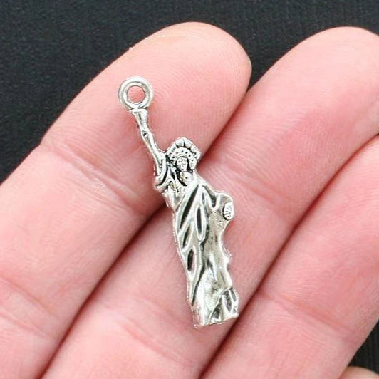 6 Statue of Liberty Antique Silver Tone Charms - SC1951