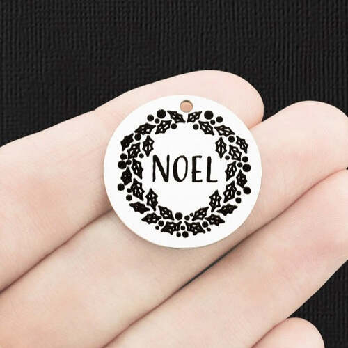 Noel Wreath Stainless Steel 25mm Round Charms - BFS009-6630