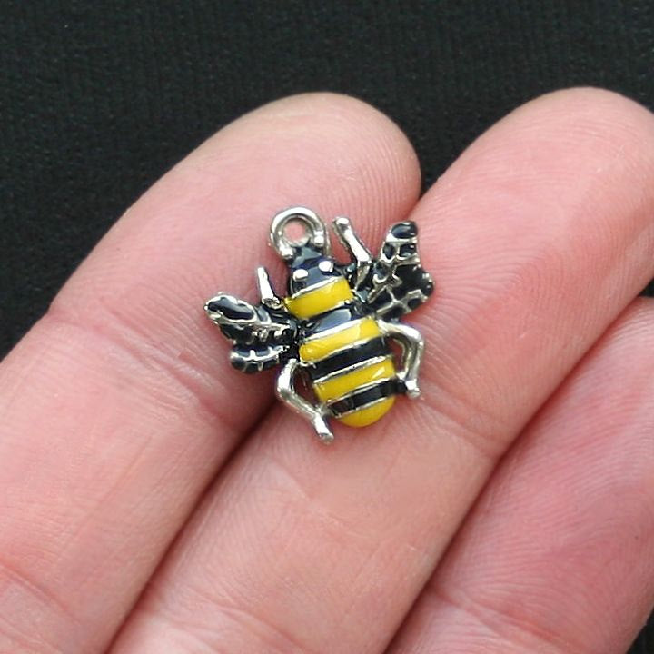 4 breloques abeille en émail argenté - E098